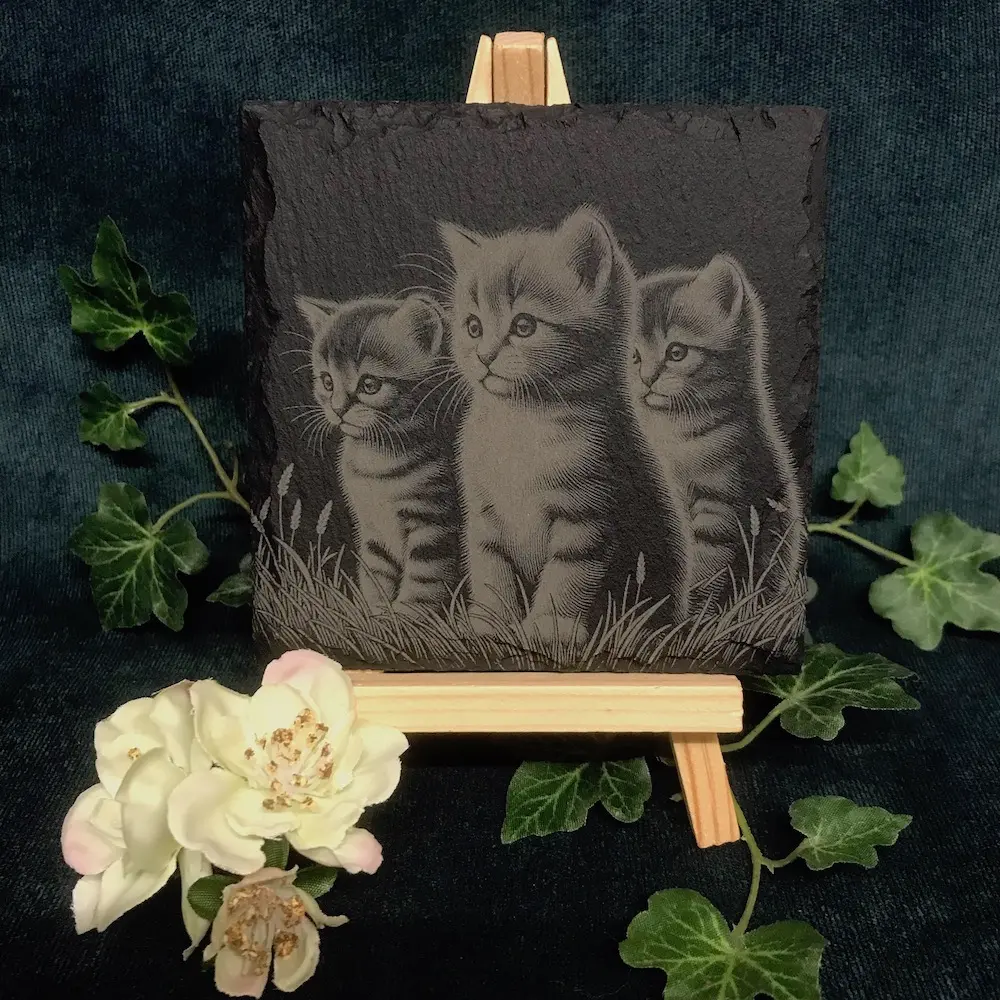 03-kittens-on-grass slate-coasters-squ.webp